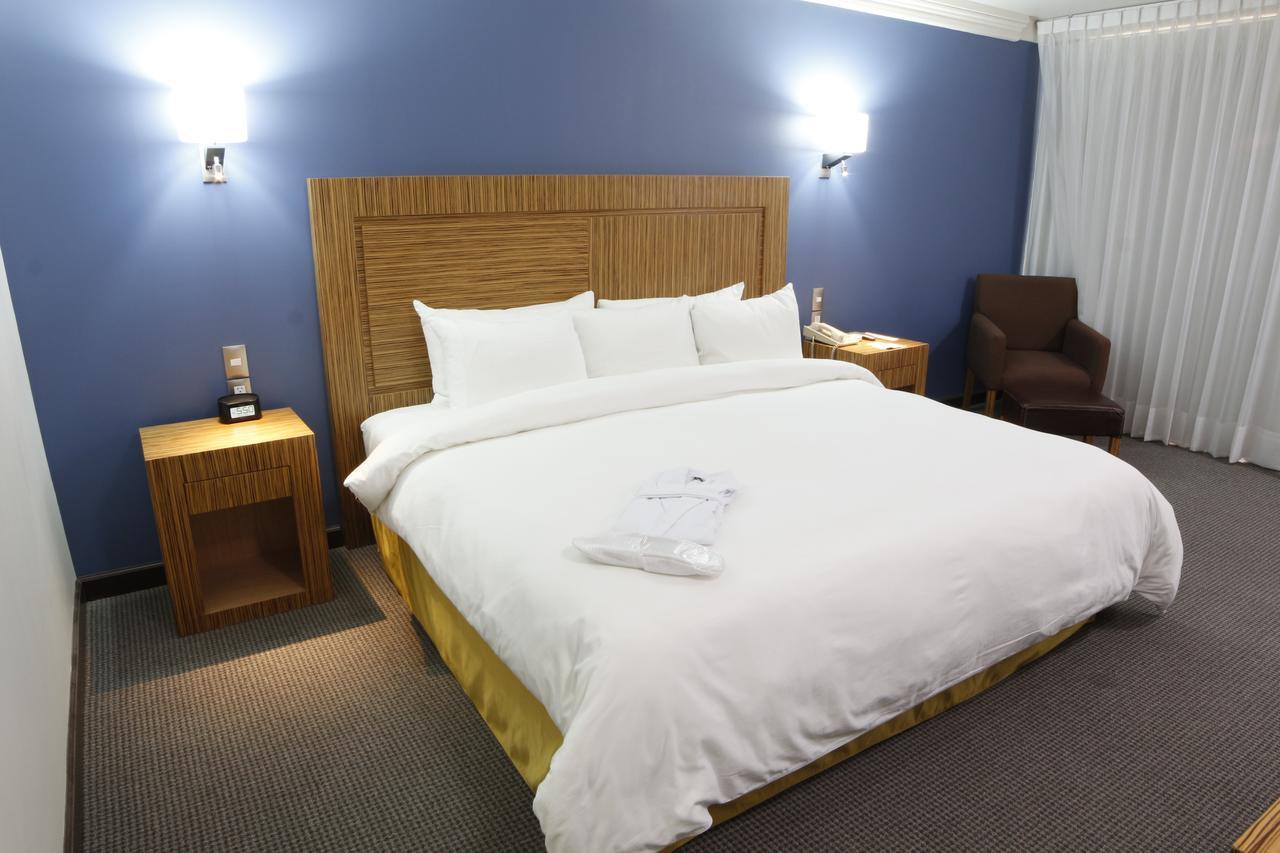 Radisson & Convention Center 4* Toluca